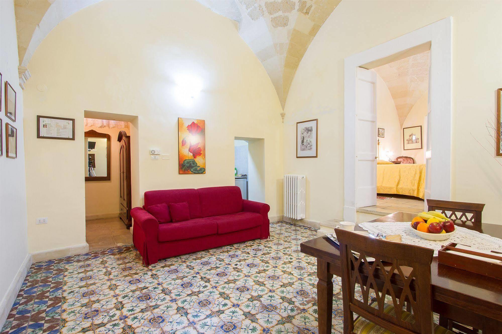 B&B Casa Li Santi Lecce Esterno foto