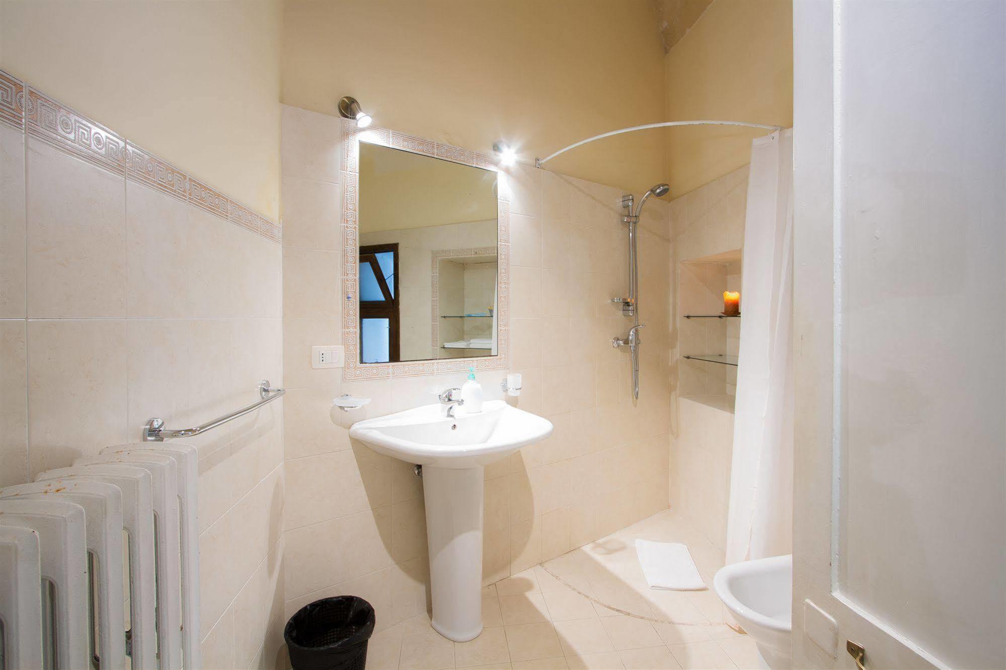 B&B Casa Li Santi Lecce Esterno foto