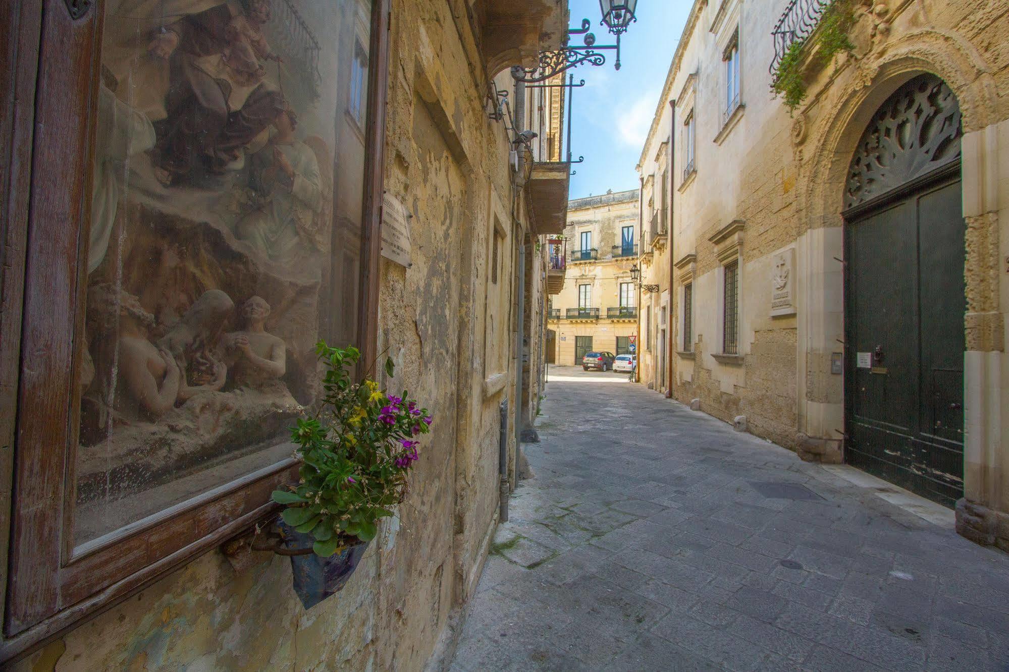 B&B Casa Li Santi Lecce Esterno foto